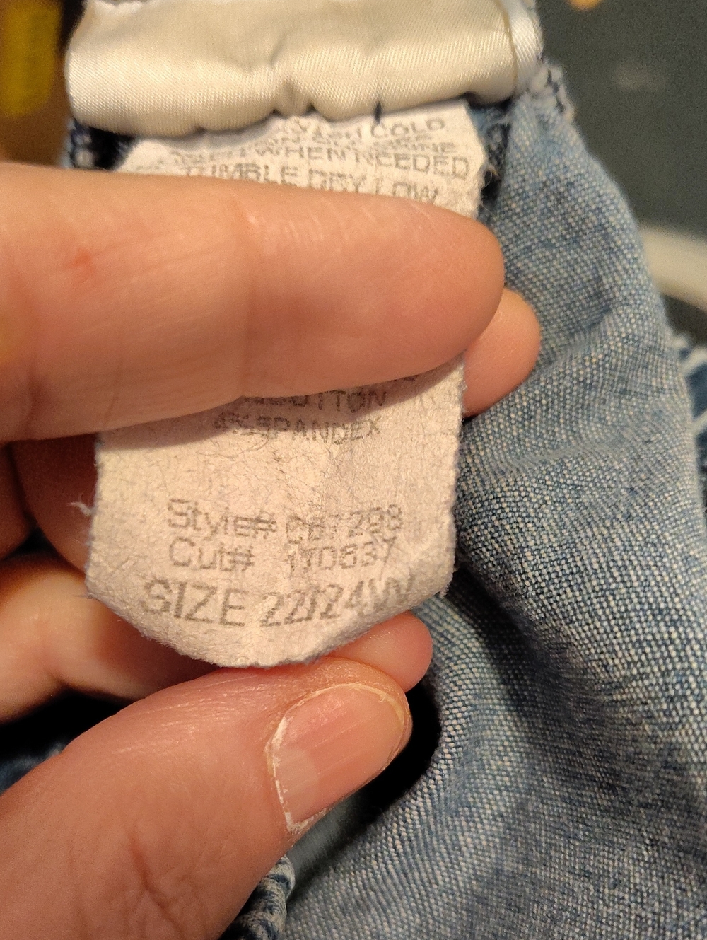 Light Wash Denim Capris, Worn But Elastic Is Strong